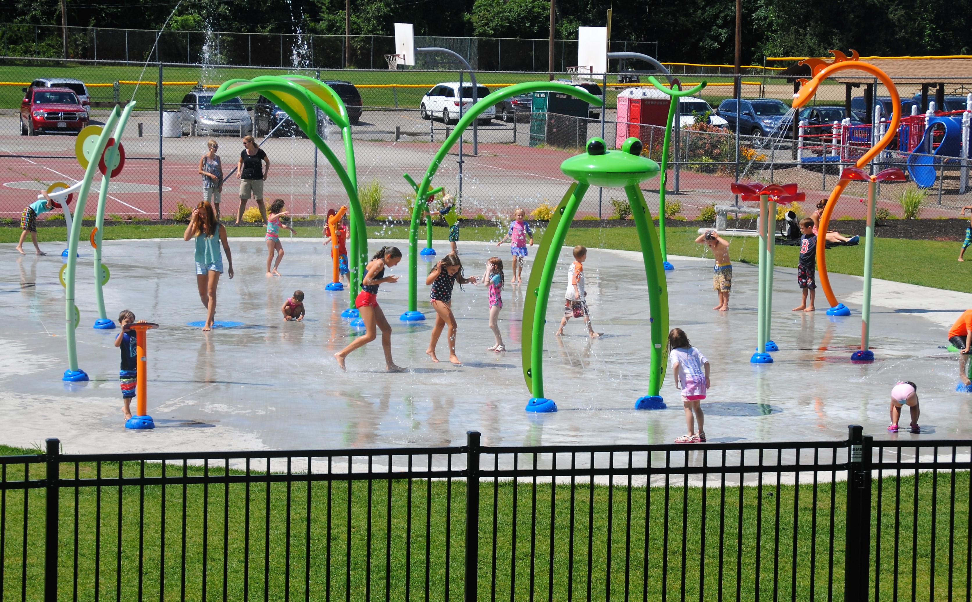 Fournier Water Spray Park - O'Brien & Sons